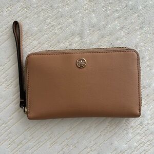Tory Burch Clutch Wallet